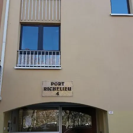 Richelieu 4 Cap * 阿格德